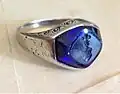 Siegelring mit natürlichem Saphir-Wappenstein (Jerzy Kossak)