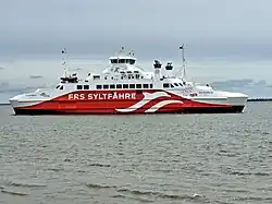 Die Fähre SyltExpress auslaufend Rømø Havn