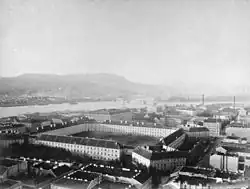 Stich des „Neugebäudes“ um 1800 und Ansicht um 1880