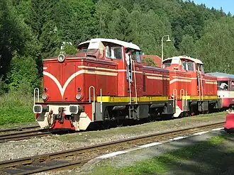 Die Diesellokomotiven der ČSD-Baureihe T 426.0 wurden 1961 für den Betrieb auf den Strecken Tanvald–Kořenov und Podbrezová–Tisovec in der Tschechoslowakei beschafft. Die dieselhydraulischen Lokomotiven haben zwei unabhängige Strömungsgetriebe, die im Zahnradbetrieb gemeinsam zugeschaltet werden können.