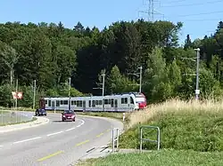 Kurz nach der Ausfahrt in Prayoud in Richtung Châtel-Saint-Denis