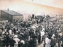 Ankunft der ersten Kapspur-Bahn in Beira, 9.&nbsp;Juli 1900