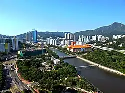 Needle Hill (rechts) – Tai Wai, 2010