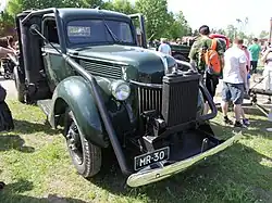 Ford V-3000-Serie-V8