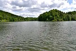 Stausee vom nördlichen Ufer