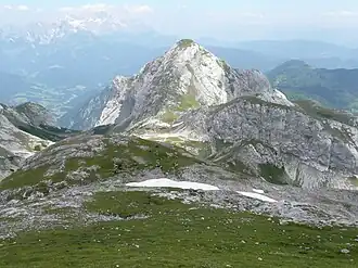Blick auf den Tauernkogel vom Anstieg auf den Eiskogel