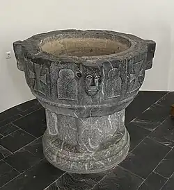 Staufischer Taufstein