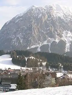Blick auf Tauplitz und den Grimming