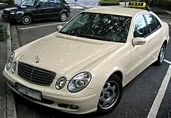 E-Klasse Limousine als Taxi