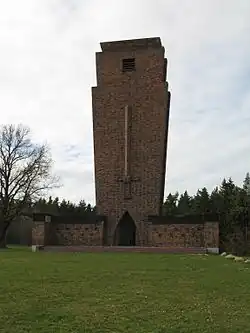 Ehrenmal in den Heidbergen