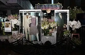 Ausgestellte Kostüme des Films