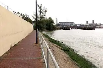 Der Fußweg Blick Richtung Süden