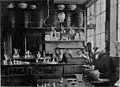 Thekenbereich (ca.&nbsp;1880er Jahre)