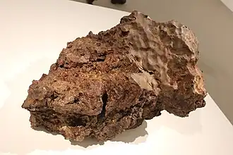 Das drittgrößte gefundene Stück des Sikhote-Alin Meteoriten