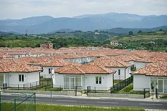 Neue Häuser für Erdbebenopfer