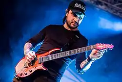 Lead-Gitarrist Andy Marsh