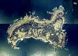 Die Insel Tobishima (jap. 奈曽の白滝, Tobi shima)