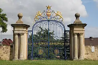 Tor mit Alvensleben-Wappen