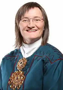 Foto einer Frau in samischer Tracht