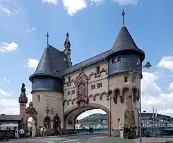 Das Brückentor von der Südseite