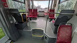 Fahrgastraum über einem Triebdrehgestell am Heck eines 29T