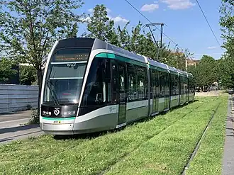 Linie T8 in Saint-Denis, 2020