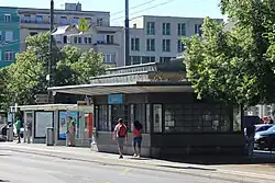 Signalisierung eines Einfädeltrichters in Biel/Bienne