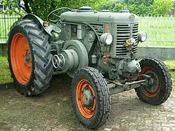 Landini L-45, Baujahr: 1964, 45 PS, Hubraum: 9.503 cm³, 3.100 kg.