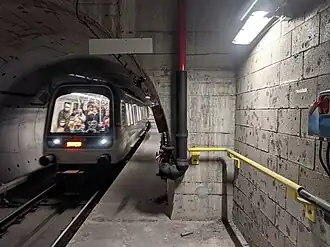 Zug der M4 in Dateo ankommend (2022)