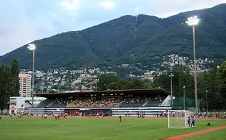 Hauptrang des Stadions