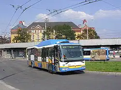 Tschechischer Oberleitungsbus des Typs SOR TN 12 in LE-Ausführung