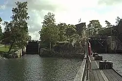 Links: obere Schleusentreppe von 1844 Rechts Obere Schleuse von 1916