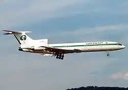 Tupolew Tu-154M der Greenair