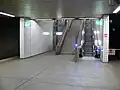 Aufgang von der Bahnsteigebene zum Verteilergeschoss