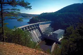 Allatoona Damm und See am Etowah River