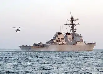 Die Hopper mit einem Helikopter Typ Seahawk