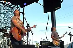 Edwin McCain bei einem Auftritt auf der Guantanamo Bay Naval Base (2008)