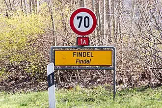 Ortsschild in Findel