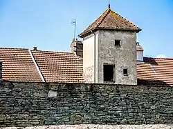 Einer der Türme der ehemaligen Ortsbefestigung