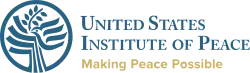 Logo des USIP, abstrahierter Baum mit Taube, die einen Ölzweig im Schnabel trägt und Schriftzug der Organisation und dem Motto „Making Peace Possible“
