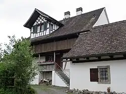 Fachwerkhaus in der Unteren Laubegg am Fusse des Hügels