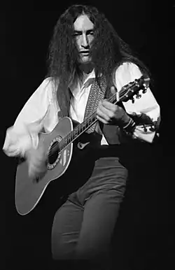 4. November: Ken Hensley (1977) (75)