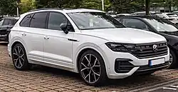 VW Touareg R (2020–2023)