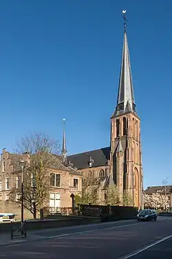 Velp, Kirche: Onze Lieve Vrouw Visitatiekerk
