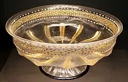 Glasschale mit Vergoldungen, ca. 1510