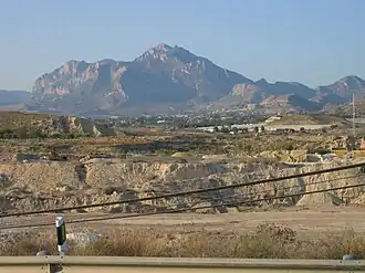 Der Cabeçó d’Or von Mutxamel aus gesehen