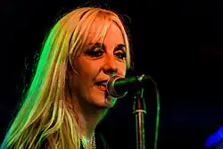 Bassistin Share Ross