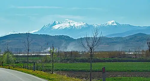 Nordseite der Griba aus der Distanz