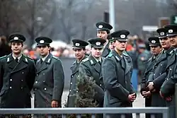 Uniform der Volkspolizei Berlin Brandenburger Tor (Dezember 1989)