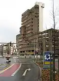 Das Hochhaus wenige Tage vor seiner Sprengung